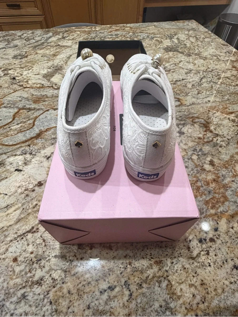 kate spade chic white